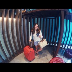 Meet your Posher, Sarah